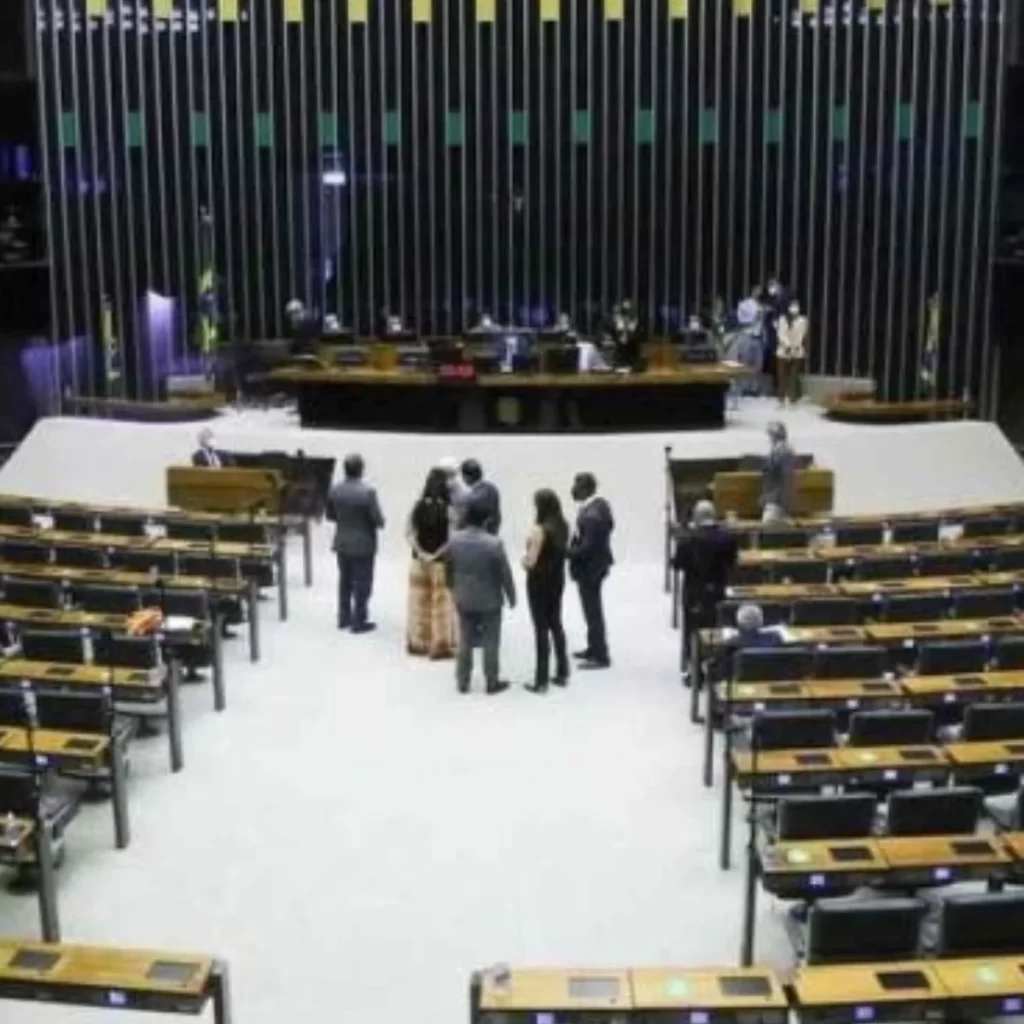 Câmara dos Deputados Anuncia Concurso para Analista Legislativo